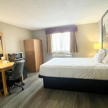 Hotel Super 8 By Wyndham St. Clair Mo à Saint Clair Extérieur photo