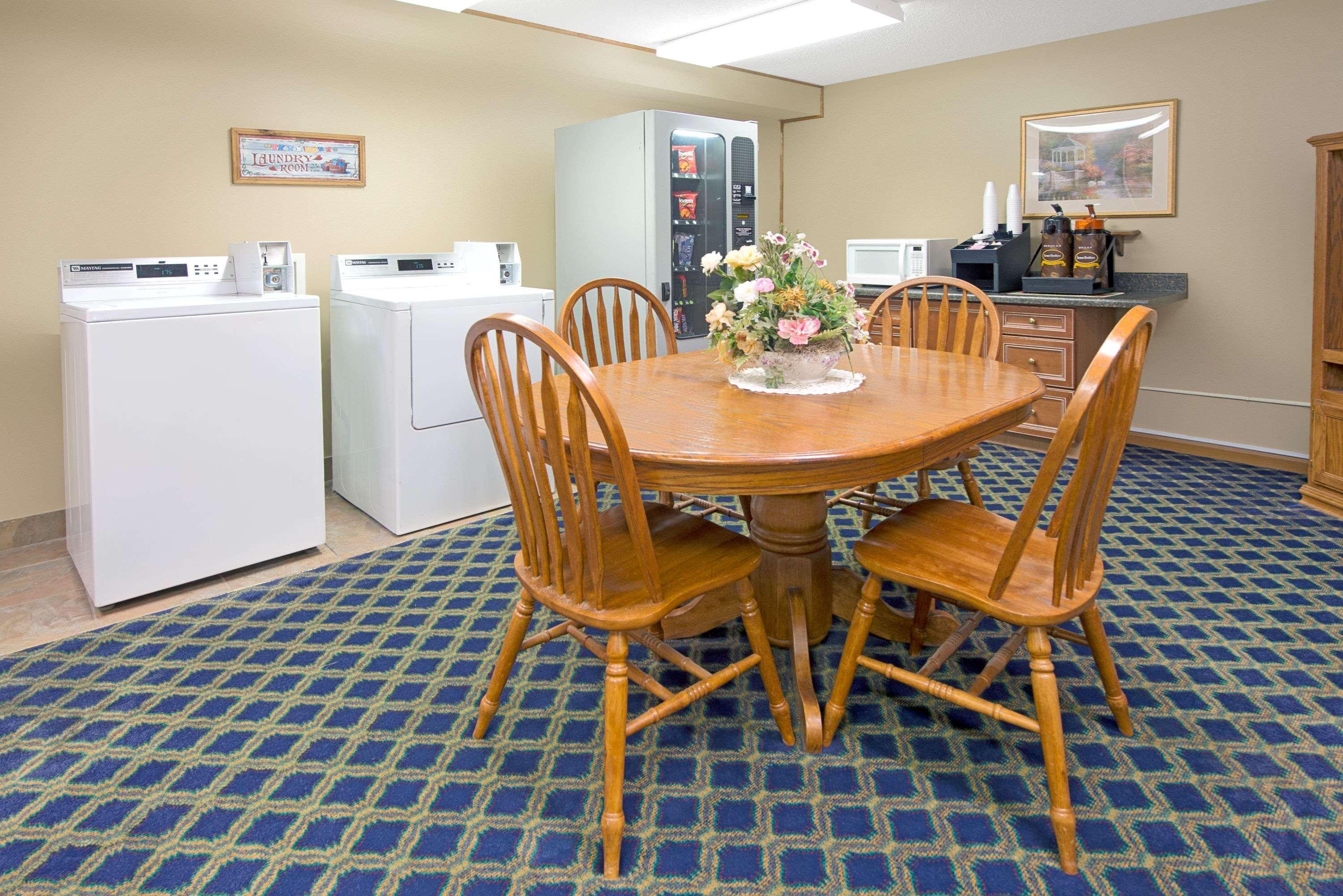 Hotel Super 8 By Wyndham St. Clair Mo à Saint Clair Extérieur photo
