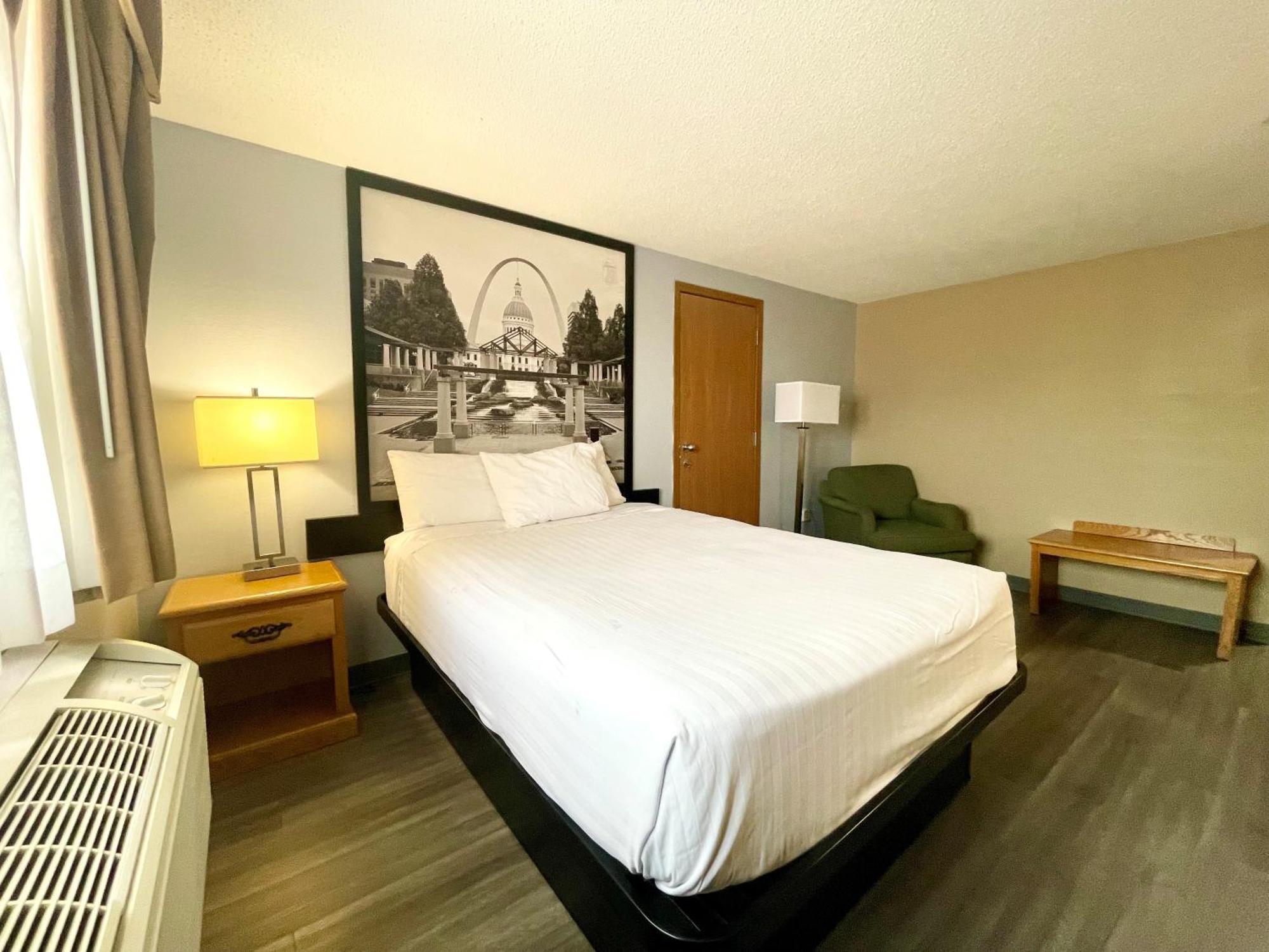 Hotel Super 8 By Wyndham St. Clair Mo à Saint Clair Extérieur photo