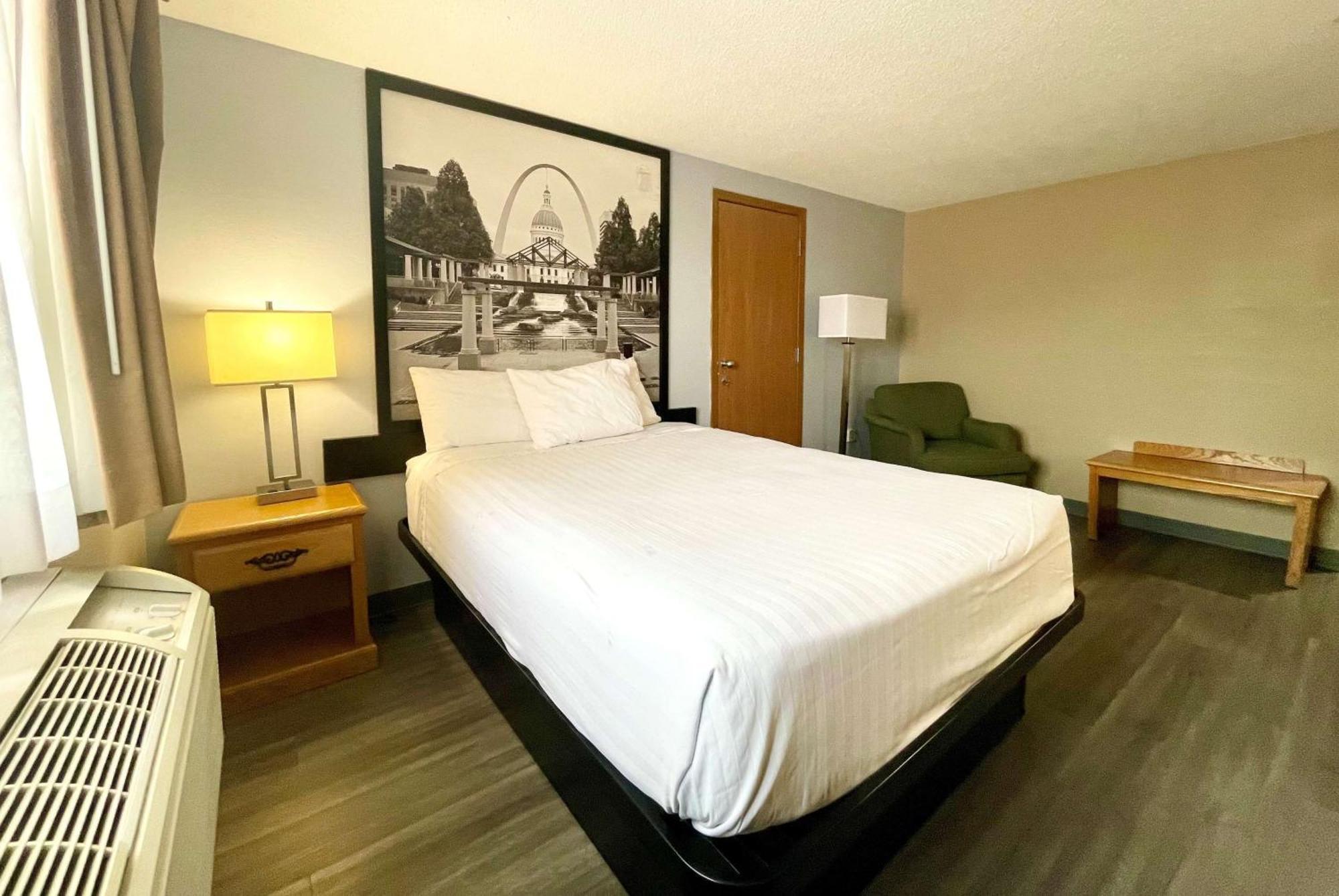 Hotel Super 8 By Wyndham St. Clair Mo à Saint Clair Extérieur photo