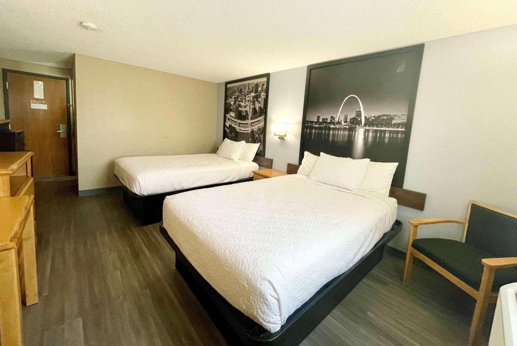 Hotel Super 8 By Wyndham St. Clair Mo à Saint Clair Extérieur photo